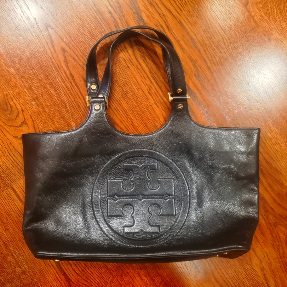 Tory Burch leather zip totebag